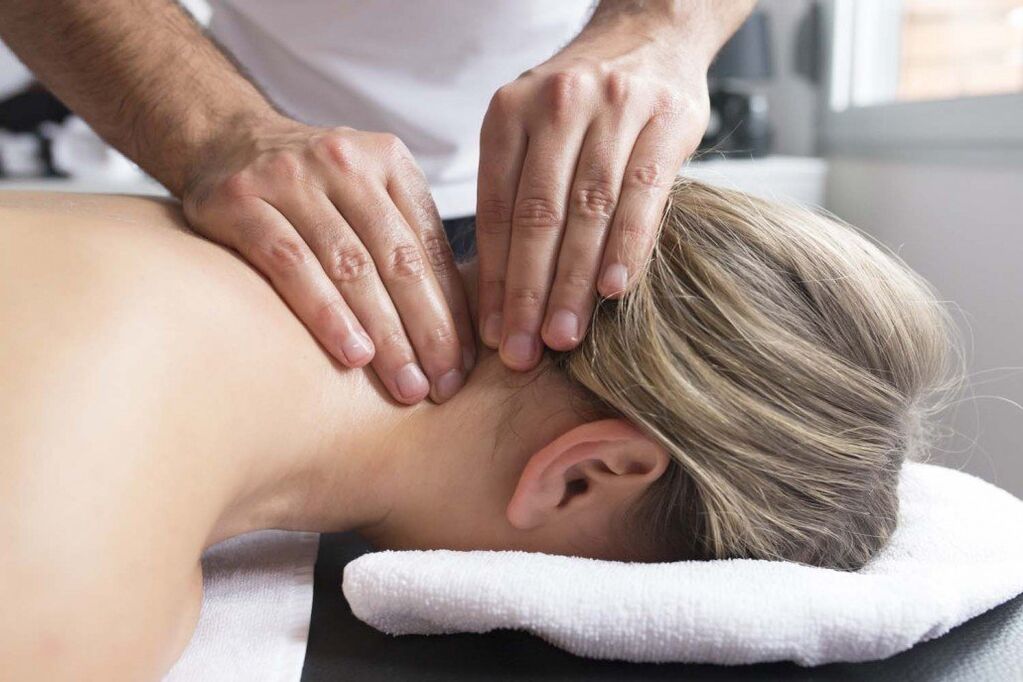 Massage for osteochondrosis