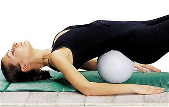 Medical exercises for osteochondrosis of the lumbar column